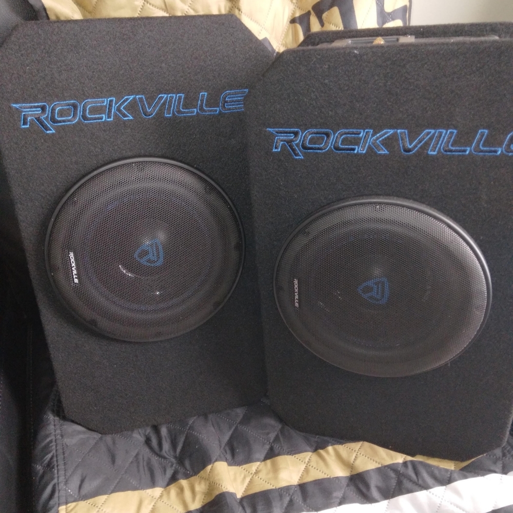 8in Rockville speakers 🔊
